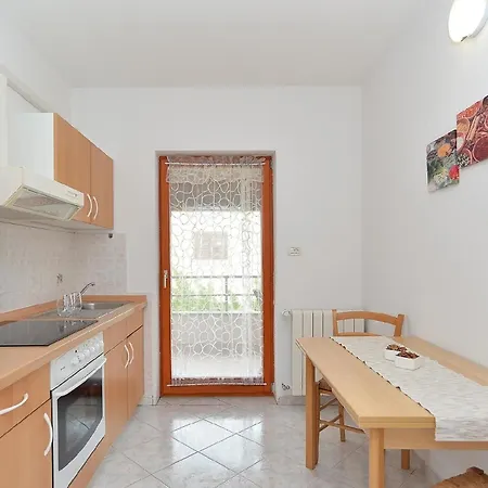 Fuer 2 Personen Ca 34 Qm In Fazana, Istrien Istrische Riviera Apartment *